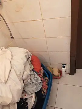 MC353535 online show from February 2026 10:33:01 PM