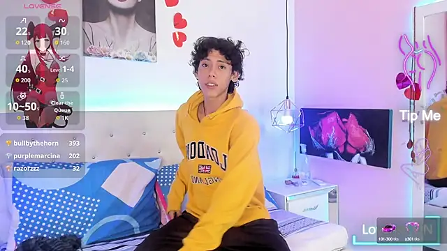 Snapshot of Thedoll_ethan7 chatting on October 2025 07:31:01 PM Thedoll ethan7 online show from October 2025 07:31:01 PM