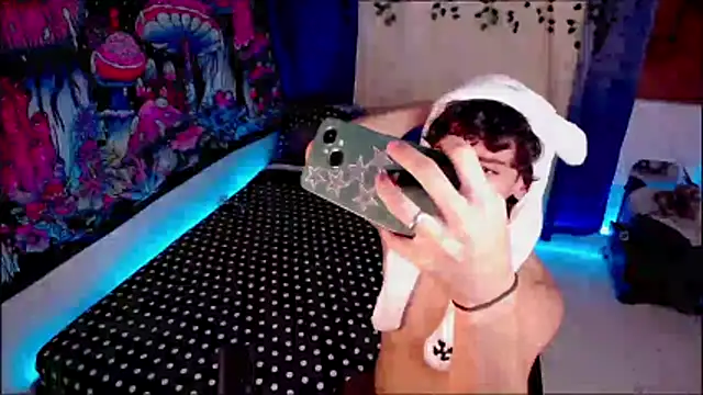 Thedoll ethan7 online show from April 2026 05:19:01 AM