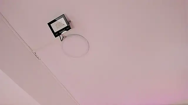 Stefannyevans  online show from December 2025 12:10:01 PM