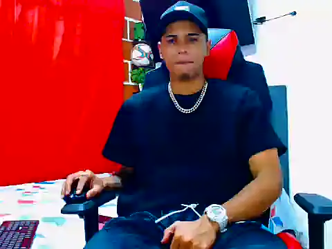 cristian tayron1 online show from June 2026 07:40:02 AM