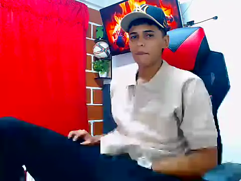 cristian tayron1 online show from June 2026 06:05:01 AM
