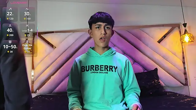 hoot boyss online show from September 2025 02:58:02 AM