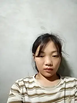 Snapshot of Ananine chatting on October 2025 11:16:01 PM Ananine online show from October 2025 11:16:01 PM