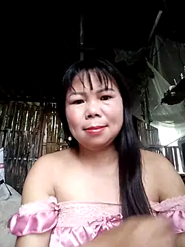 Snapshot of lusy-00 chatting on September 2025 04:01:02 AM lusy-00 online show from September 2025 04:01:02 AM