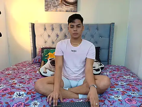 stewart mateo  online show from October 2025 01:58:02 AM