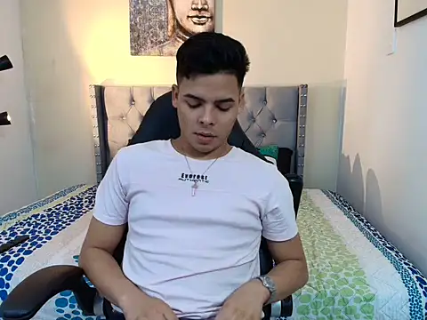 stewart mateo  online show from October 2025 02:12:02 AM