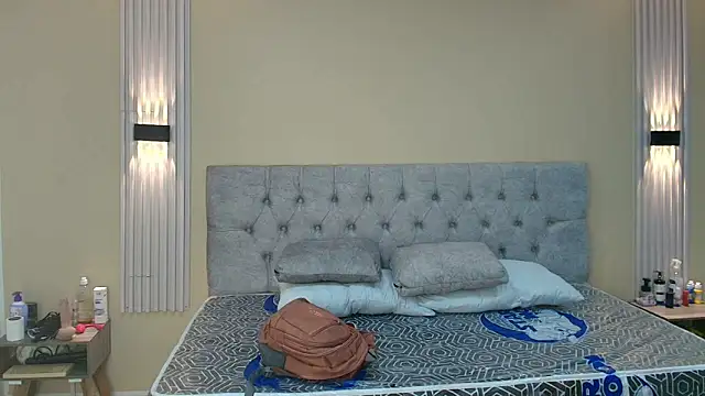 LiaMonroee  online show from September 2025 11:36:01 AM