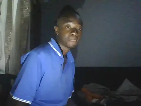 Snapshot of Nykho17 chatting on October 2025 08:51:02 PM Nykho17 online show from October 2025 08:51:02 PM