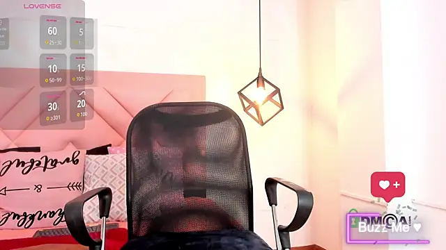 lia harper  online show from April 2026 05:46:01 PM