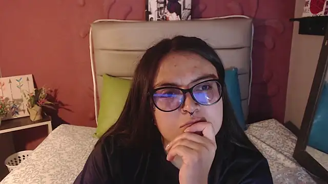 Snapshot of Cailing_Zu chatting on September 2025 07:38:01 PM Cailing Zu online show from September 2025 07:38:01 PM