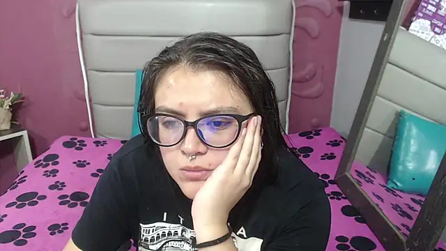 Snapshot of Cailing_Zu chatting on October 2025 07:16:02 PM Cailing Zu online show from October 2025 07:16:02 PM