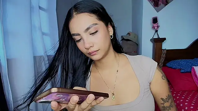 Snapshot of mia_yireth chatting on October 2025 05:14:02 PM mia yireth online show from October 2025 05:14:02 PM