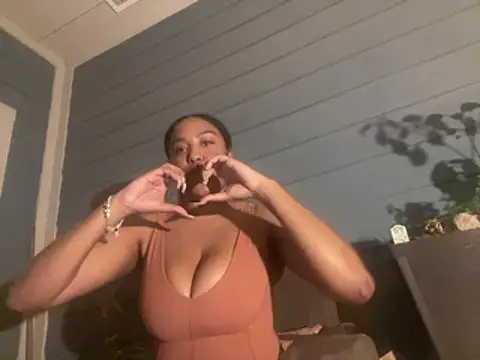 Snapshot of princesslivv chatting on July 2026 02:31:01 AM princesslivv online show from July 2026 02:31:01 AM