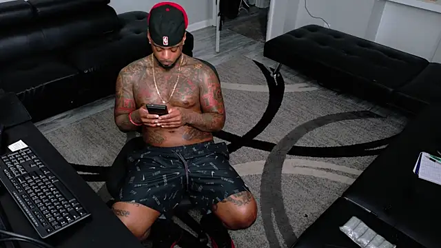 SLANGONDEMHOES online show from April 2026 05:20:02 PM