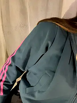 Hinne07 online show from December 2025 12:49:02 AM