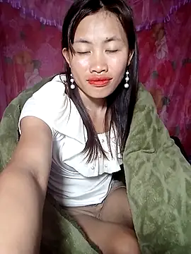 Snapshot of rubi_bae chatting on April 2026 11:24:01 PM rubi bae online show from April 2026 11:24:01 PM