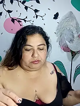 curvy diva  online show from November 2025 09:53:01 AM