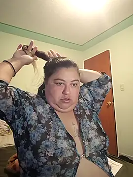 curvy diva  online show from February 2026 11:30:01 AM