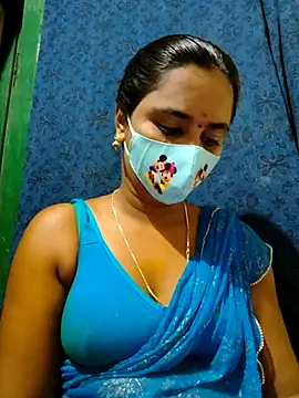 mini-queen online show from September 2025 11:21:01 AM