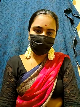 mini-queen online show from November 2025 07:42:01 AM