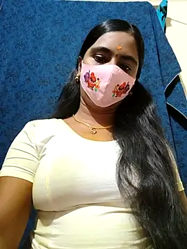 mini-queen online show from January 2026 12:11:01 PM