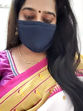 Snapshot of saritha29 chatting on July 2026 04:42:02 PM saritha29 online show from July 2026 04:42:02 PM