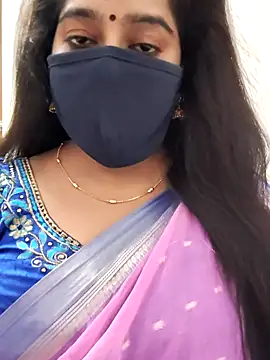 Snapshot of saritha29 chatting on July 2026 10:40:01 AM saritha29 online show from July 2026 10:40:01 AM