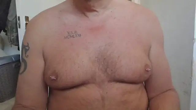 maverick3819 online show from April 2026 04:53:02 PM