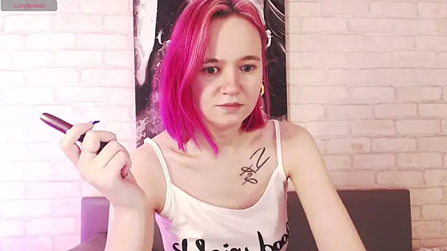 Ericha Stone online show from September 2025 02:46:02 AM