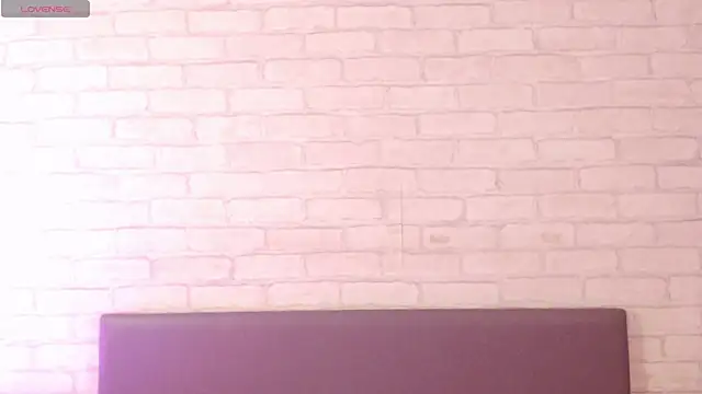 Ericha Stone online show from October 2025 01:04:02 AM