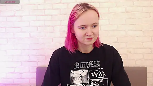 Ericha Stone online show from October 2025 08:04:02 AM