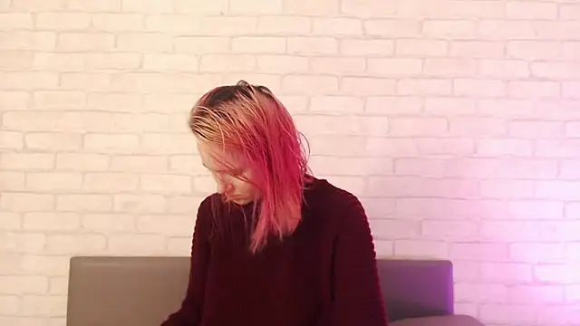 Ericha Stone online show from November 2025 08:03:02 AM