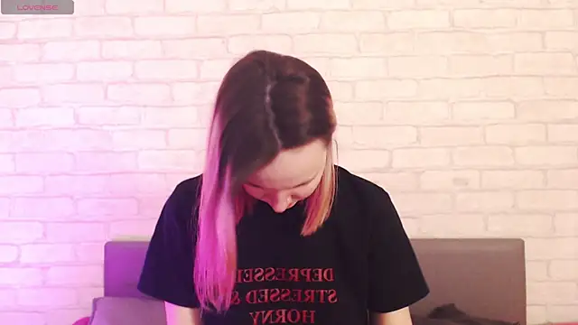 Ericha Stone online show from April 2026 07:58:02 AM