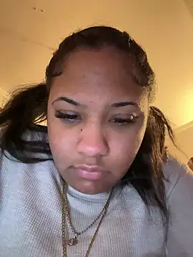 StylishEchium online show from April 2026 08:44:01 PM