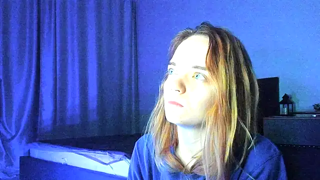 JanetShy online show from January 2026 07:01:02 AM