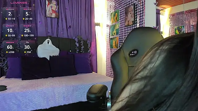 Moon Play online show from October 2025 03:32:01 PM