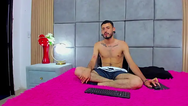 rolo martinez online show from September 2025 08:11:02 PM