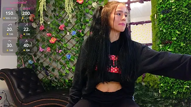 Snapshot of baby_nyco chatting on October 2025 04:48:02 PM baby nyco online show from October 2025 04:48:02 PM