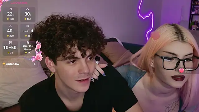 Alice18James online show from September 2025 05:49:01 PM