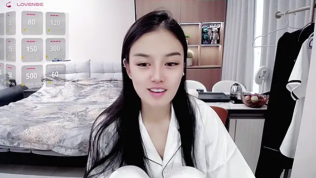 Xiao-zuzongl online show from October 2025 04:10:02 AM