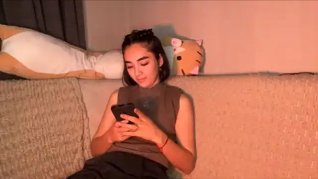 TAG MIGGI online show from October 2025 03:01:02 PM