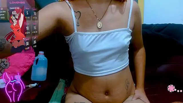 carolina squirt21 online show from April 2026 09:39:01 PM