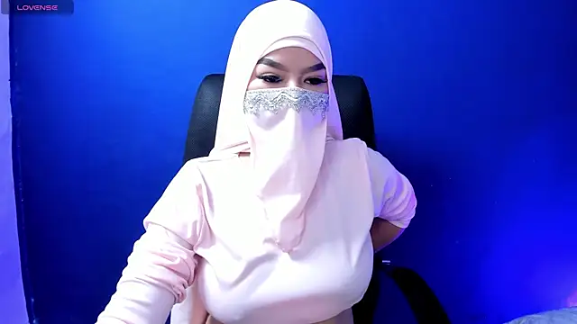 Amal Bakir online show from September 2025 06:20:02 PM