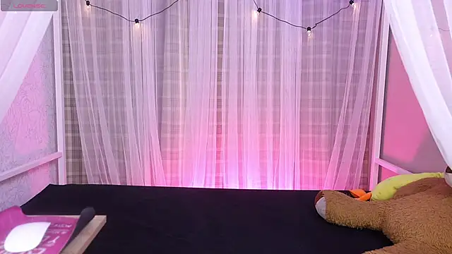 Snapshot of lynx_sun chatting on October 2025 07:25:02 PM lynx sun online show from October 2025 07:25:02 PM