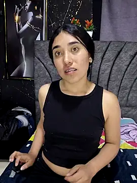 Snapshot of AmberGold- chatting on September 2025 11:11:02 AM AmberGold- online show from September 2025 11:11:02 AM