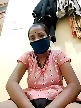 malteejat online show from November 2025 03:55:02 PM