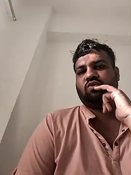 vinay smalldick online show from May 2026 01:56:01 AM