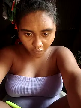 Lucy-Ferr online show from October 2025 07:24:01 PM