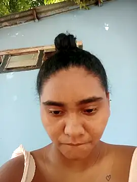 Lucy-Ferr online show from October 2025 01:11:01 PM